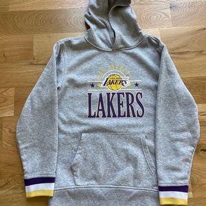 Lakes hoodie